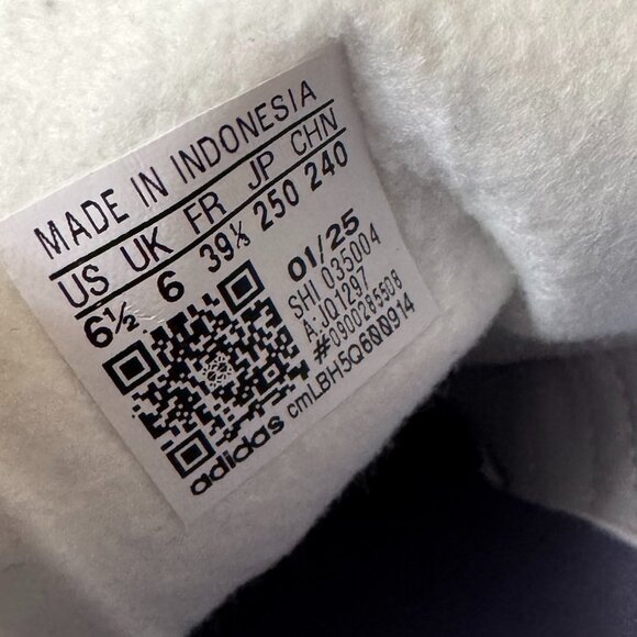 Adidas Gazelle Bold Shoes Kids in Silver Violet/Almost Pink/Gum - Picture 9 of 11